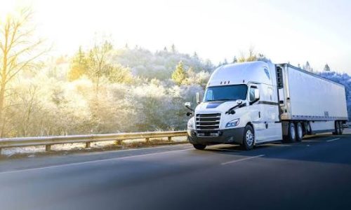 Smart Solutions for Trucking Canada: Simplifying Compliance and Boosting Fleet Efficiency